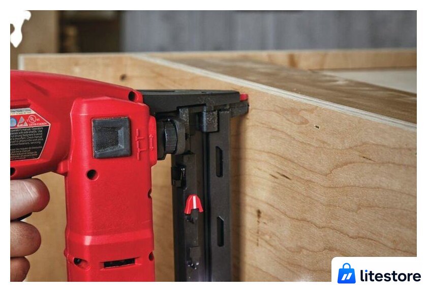 Степлер Milwaukee M18 FNCS18GS-0X 4933471942 (без АКБ) - Изображение №5 — Лайт Стор