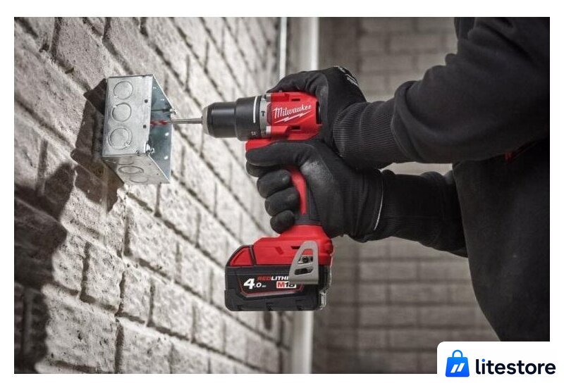 Ударная дрель-шуруповерт Milwaukee M18 M18BLPDRC-502C 4933492826 (с 2-мя АКБ 5 Ач, кейс) - Изображение №6 — Лайт Стор