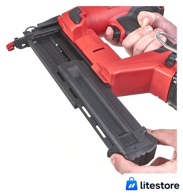 Гвоздезабиватель Milwaukee M18FN18GS-202X 4933471407 (с 2-мя АКБ, кейс) - Изображение №6 — Лайт Стор
