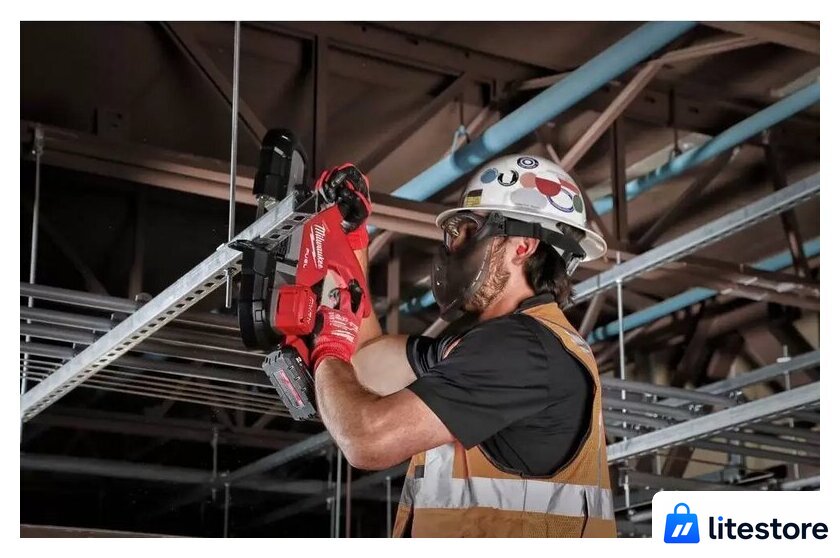 Ленточная пила Milwaukee Fuel M18 FBS85-202C 4933471497 (с 2-мя АКБ, кейс) - Изображение №6 — Лайт Стор