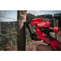 Степлер Milwaukee M18 FUEL M18FFUS-0C 4933479834 (без АКБ, кейс) - Превью изображения №13 — Лайт Стор