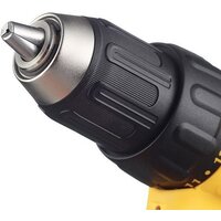 Дрель-шуруповерт DeWalt DCD771D2 (с 2-мя АКБ 2 Ah) - Превью изображения №10 — Лайт Стор