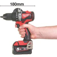 Ударная дрель-шуруповерт Milwaukee M18 BLPD2-502X 4933464517 (с 2-мя АКБ 5 Ач, кейс) - Превью изображения №3 — Лайт Стор