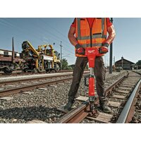 Гайковерт Milwaukee M18 FUEL M18FHIWF1R-122C 4933493141 (с 2-мя АКБ, кейс) - Превью изображения №16 — Лайт Стор