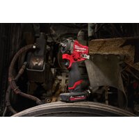 Гайковерт Milwaukee M12 FCIWF12G3-502X 4933493455 (с 2-мя АКБ, кейс) - Превью изображения №6 — Лайт Стор
