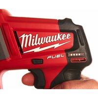 Перфоратор Milwaukee M12 CH-402C FUEL [4933441475] - Превью изображения №7 — Лайт Стор