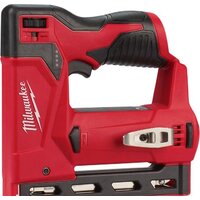 Степлер Milwaukee M12 BST-0 4933459634 (без АКБ) - Превью изображения №4 — Лайт Стор
