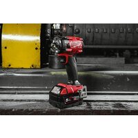 Гайковерт Milwaukee M18 FUEL M18FIW2F12-0 4933498058 (без АКБ) - Превью изображения №16 — Лайт Стор