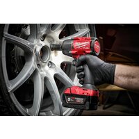 Гайковерт Milwaukee M18 FUEL M18FMTIW2F12-0 4933498057 (без АКБ) - Превью изображения №6 — Лайт Стор