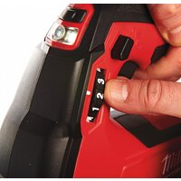 Пистолет для герметика Milwaukee M18 GG-201C 4933440490 - Превью изображения №2 — Лайт Стор