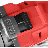 Ударная дрель-шуруповерт Milwaukee M12 FUEL M12FPD2-202X 4933479868 (с 2-мя АКБ 2 Ач, кейс) - Превью изображения №7 — Лайт Стор