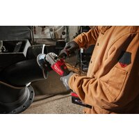 Угловая шлифмашина Milwaukee M18 Fuel One-Key M18FSAGSVO125X-0X 4933493552 (без АКБ, кейс) - Превью изображения №22 — Лайт Стор
