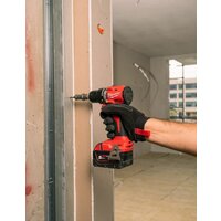 Ударная дрель-шуруповерт Milwaukee M18 M18BLPDRC-422C 4933492825 (с 2-мя АКБ 2 Ач + 4 Ач, кейс) - Превью изображения №4 — Лайт Стор