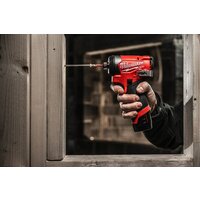 Винтоверт Milwaukee M12 FUEL M12FID2-202X 4933479877 (с 2-мя АКБ, кейс) - Превью изображения №6 — Лайт Стор