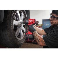 Гайковерт Milwaukee M18 FHIWF2F12MC-502X 4933499452 (с 2-мя АКБ, кейс) - Превью изображения №9 — Лайт Стор