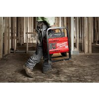 Портативная зарядная станция Milwaukee MX FUEL MXF PS-0 4933493922 (без АКБ) - Превью изображения №9 — Лайт Стор