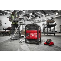 Портативная зарядная станция Milwaukee MX FUEL MXF PS-0 4933493922 (без АКБ) - Превью изображения №4 — Лайт Стор