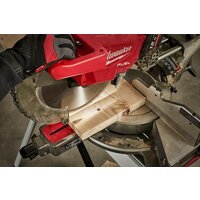 Торцовочная пила Milwaukee M18 FUEL M18FMS305-0 4933471205 (без АКБ) - Превью изображения №10 — Лайт Стор