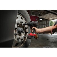 Гайковерт Milwaukee M18 FUEL M18FHIW2F12-502X 4933492783 (с 2-мя АКБ, кейс) - Превью изображения №9 — Лайт Стор