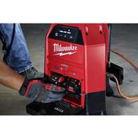 Фонарь Milwaukee M18 ONESLDP-0 ONE-KEY 4933459160 - Превью изображения №12 — Лайт Стор