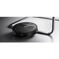 Робот-пылесос Roborock Saros Z70 RRE0R50 (евровилка, с русской озвучкой, черный) - Превью изображения №9 — Лайт Стор