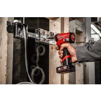 Винтоверт Milwaukee M12 FID2MC-202X Fuel 4933499462 (с 2-мя АКБ, кейс) - Превью изображения №4 — Лайт Стор