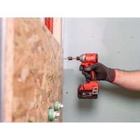 Винтоверт Milwaukee M18 BLIDRCMC-402C 4933499457 (с 2-мя АКБ, кейс) - Превью изображения №9 — Лайт Стор