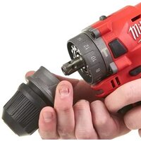 Ударная дрель-шуруповерт Milwaukee M12 FPDX-202X 4933464136 (с 2-мя АКБ, кейс) - Превью изображения №3 — Лайт Стор