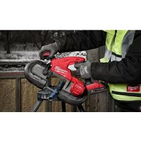 Ленточная пила Milwaukee Fuel M18 FBS85-202C 4933471497 (с 2-мя АКБ, кейс) - Превью изображения №7 — Лайт Стор