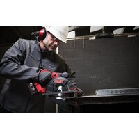 Дисковая (циркулярная) пила Milwaukee Fuel M18 FMCS-0X (без АКБ) - Превью изображения №22 — Лайт Стор
